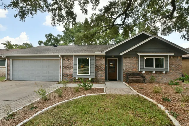 Popular Mac Gregor West Real Estate