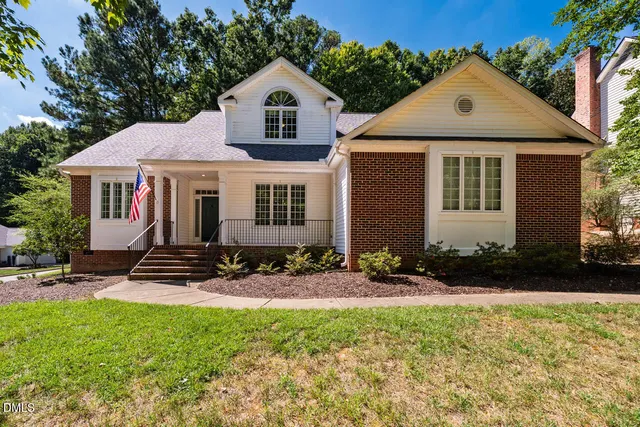 Popular Lochmere Highlands West Real Estate
