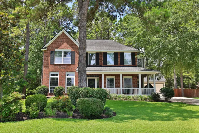 Popular Mostyn Manor Real Estate