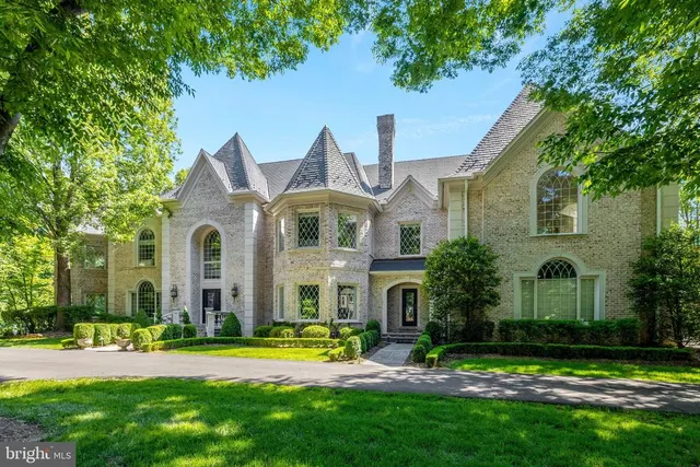 Popular Falcon Ridge Real Estate