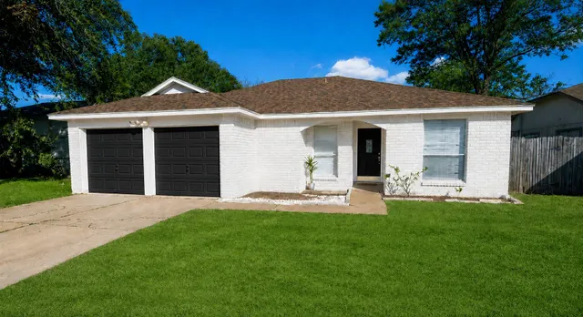 Popular Westgreen Sec 01 Real Estate