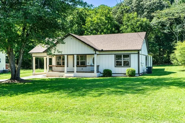 Popular Green Acres Real Estate