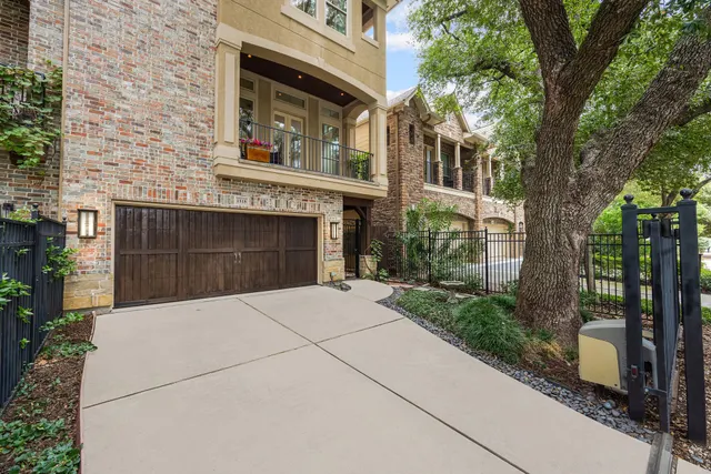 Popular Manfre Court Real Estate