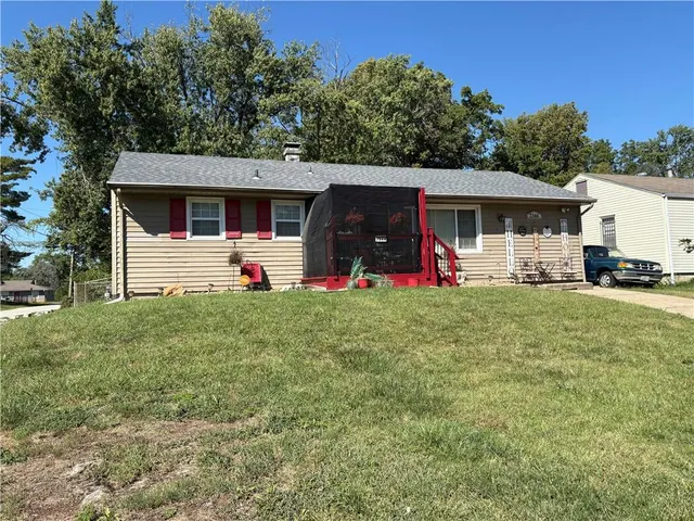Popular Mayburn Heights Real Estate