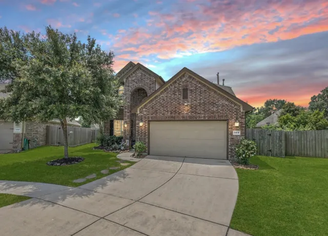 Popular Auburn Trails At Oakhurst Real Estate