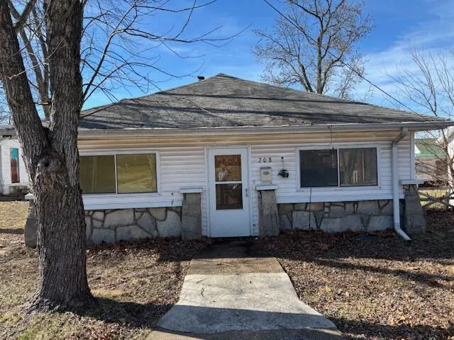 Popular Maxeys Add Real Estate