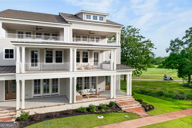 Popular The Isling Real Estate