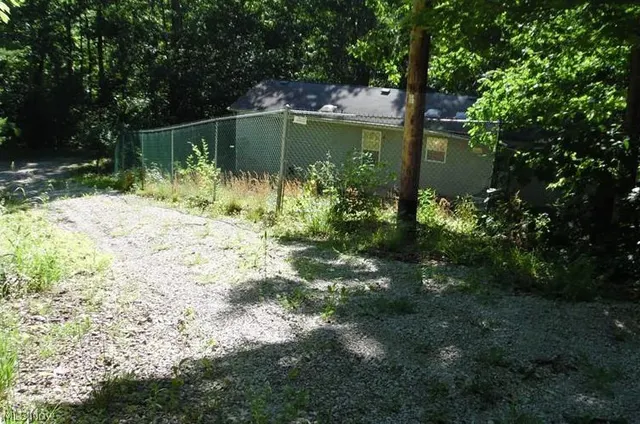 Cheap Coolville Real Estate