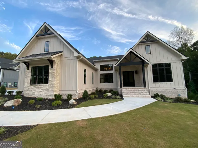 Expensive HAMPTON ESTATES Real Estate