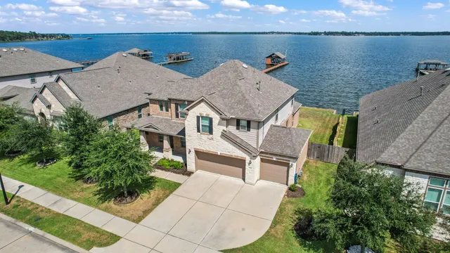 Expensive Lakewood Pines Real Estate