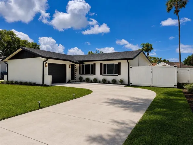 Cheap SEMINOLE PINES SUB PH 1 Real Estate