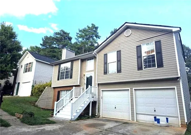 Popular Carriage Point Phase -4 Real Estate