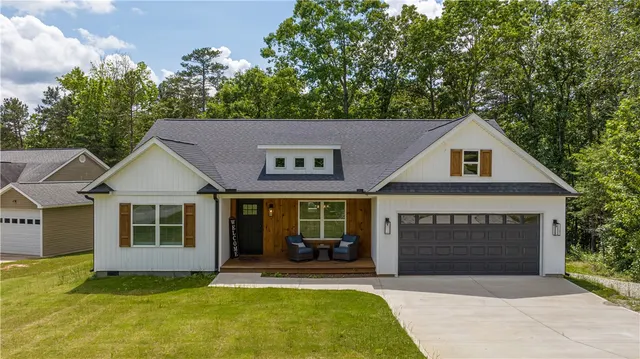 Popular Liberty Point Real Estate