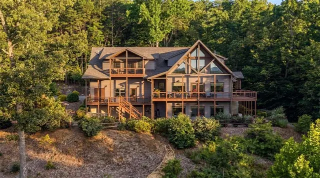 Popular Mountain River Real Estate