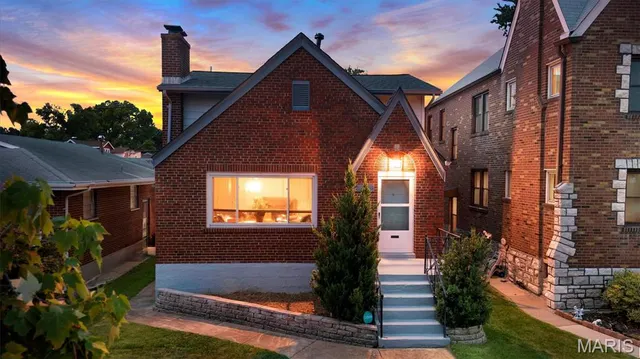 Popular Watson Terrace Add Real Estate