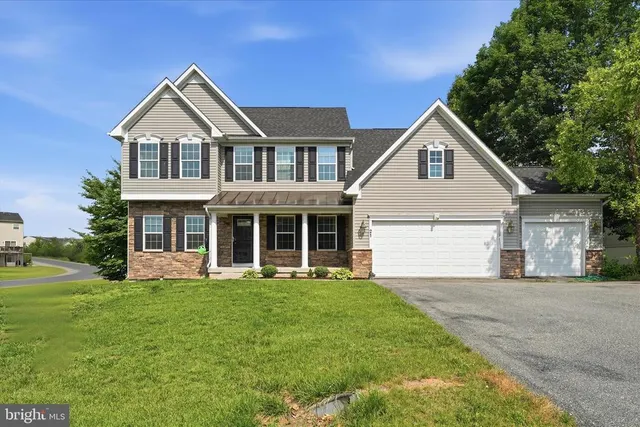 Popular Falling Waters Real Estate