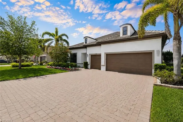 Popular WINDING CYPRESS Real Estate