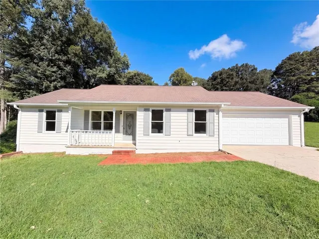 Popular RUSWOOD UNIT 2 Real Estate