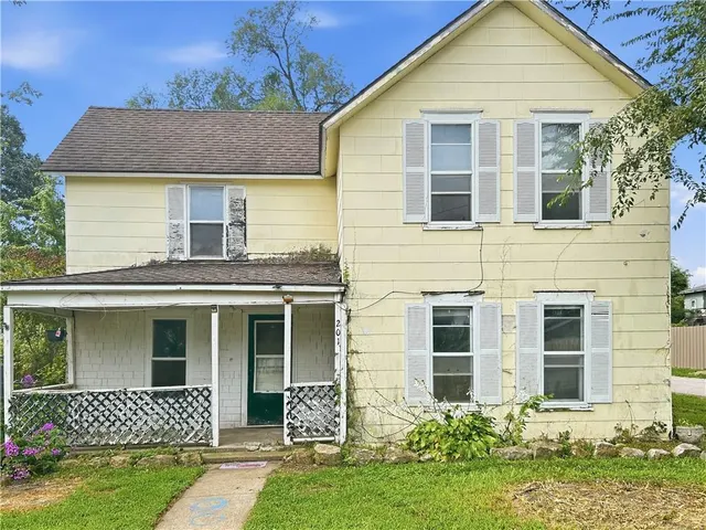 Popular Hillsdale Real Estate