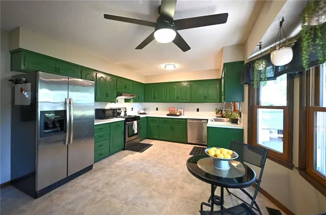Popular Westgate North Real Estate