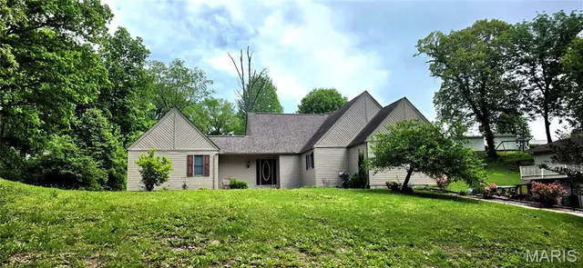 Cheap Birchler Country Estate Real Estate