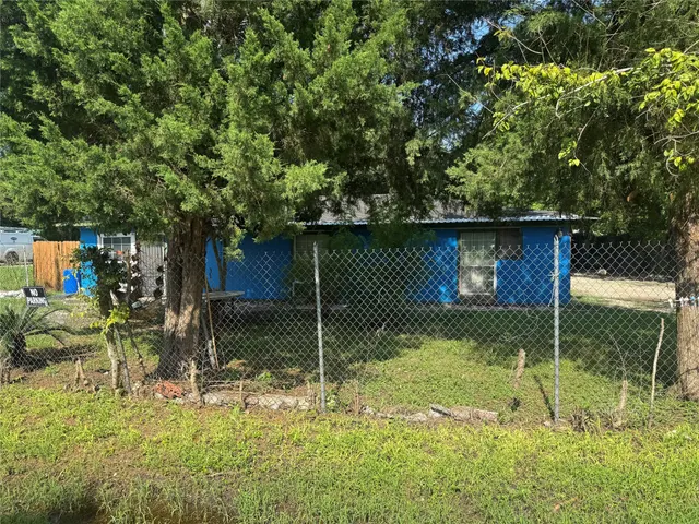 Cheap 3 Five Corners Real Estate