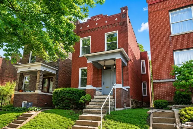 Popular R W Hunts Add Real Estate