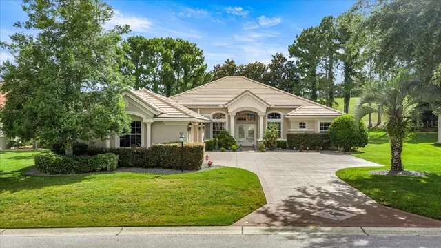 Popular CITRUS HILLS - TERRA VISTA Real Estate