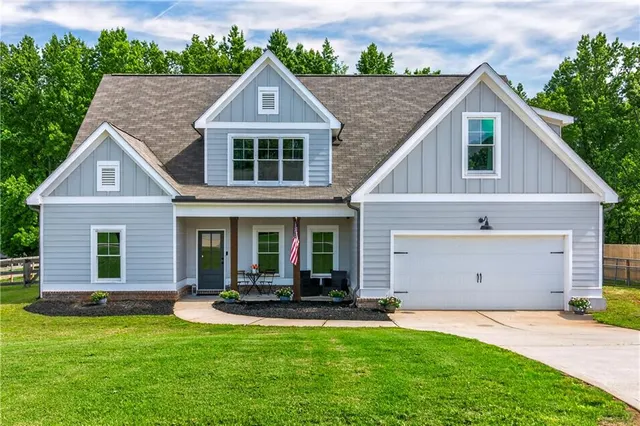 Popular Harmony Woods Real Estate
