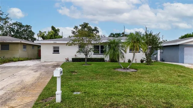 Expensive BOCA CIEGA RIDGE 1ST ADD Real Estate