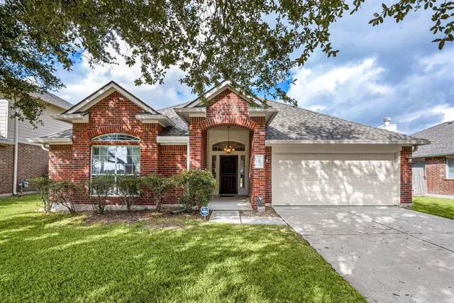Expensive Bay Colony Meadows West Sec 2 Real Estate