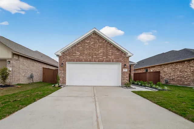 Cheap Enclave at Willis Real Estate