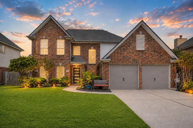 Popular Ashton Park Real Estate