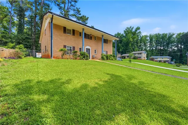 Popular Pineland Real Estate