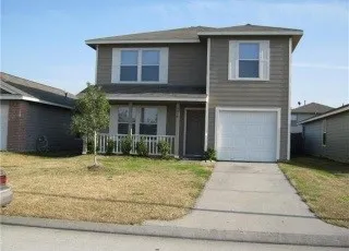 Cheap Imperial Trace Sec 01 Real Estate
