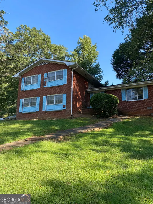 Cheap Huntley Hills Real Estate