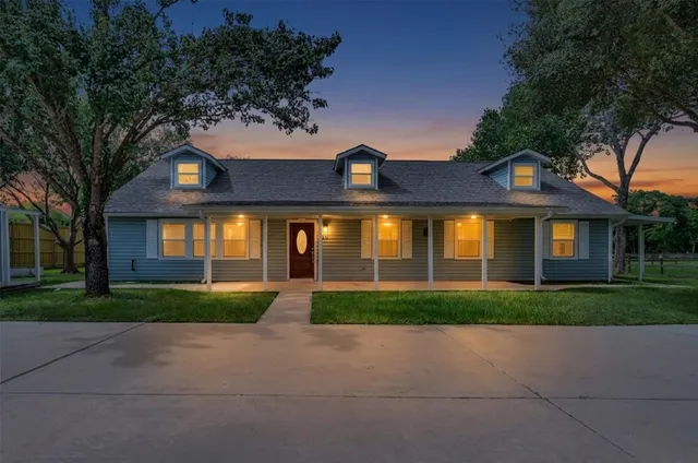 Popular Hunters Trace Real Estate