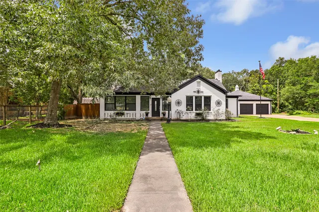 Expensive Oaks Real Estate