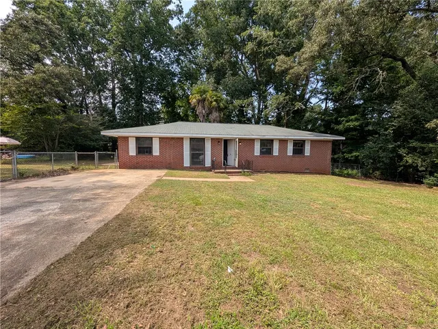 Popular Spring Park Real Estate