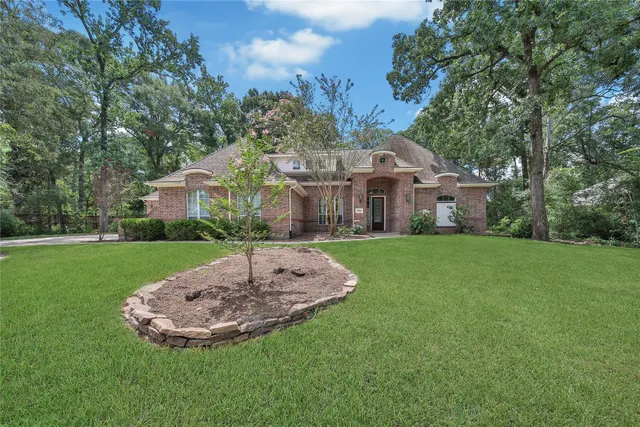 Popular Crighton Ridge 02 Real Estate