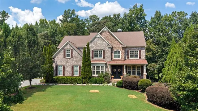 Popular Farmbrook Real Estate