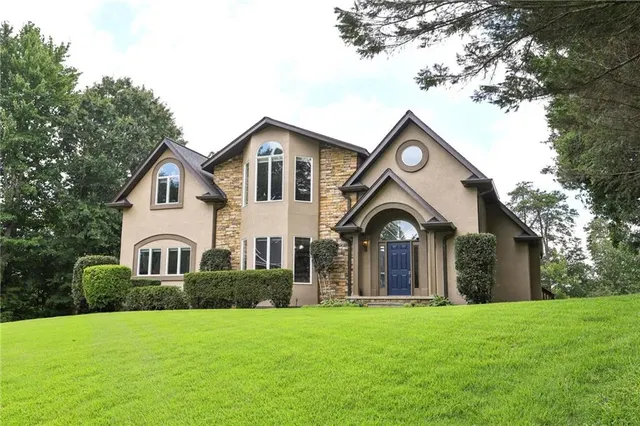 Popular Ridgewater on Lanier Real Estate
