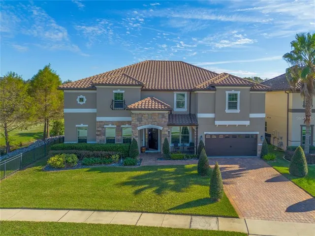 Expensive LAKESIDE ESTATES Real Estate