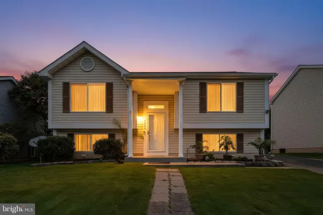 Popular Harmans Woods Real Estate