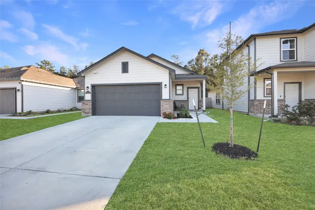 Popular Maple Hts Sec 2 Real Estate