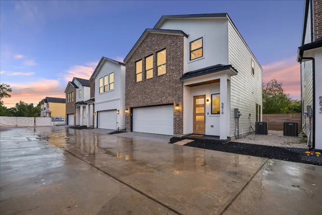 Popular Shiraz Heights Real Estate