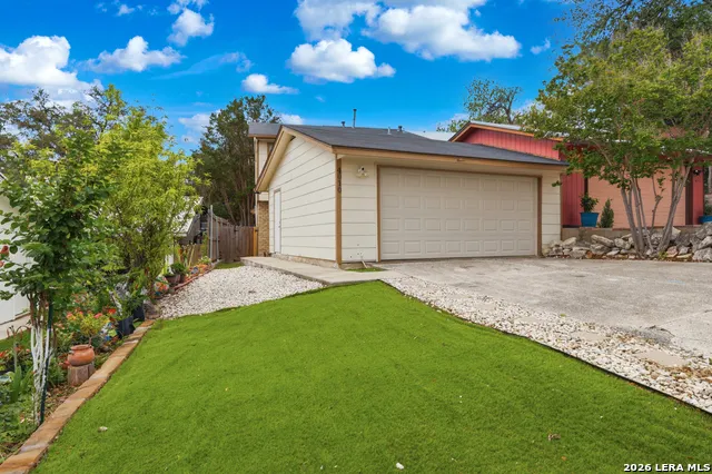 Popular Oak Hills Real Estate