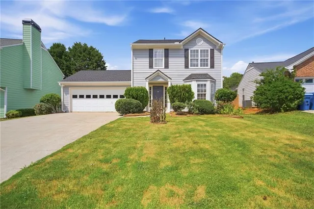 Popular STRAWBRIDGE Real Estate