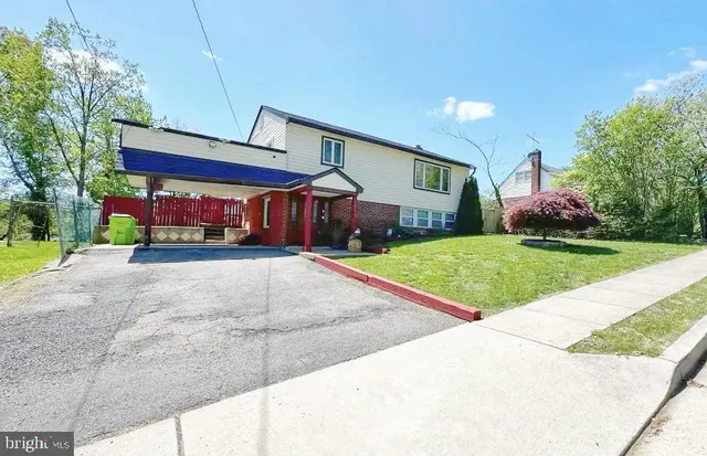 Popular Marumsco Hills Real Estate