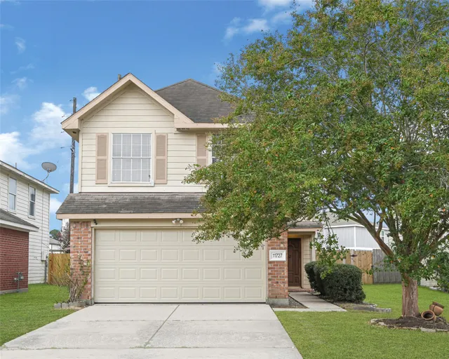 Popular Three Lakes East Sec 02 Real Estate